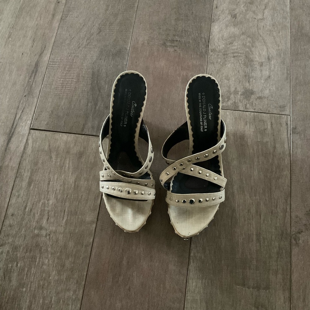 Donald J. Pliner heels (made in Italy)
